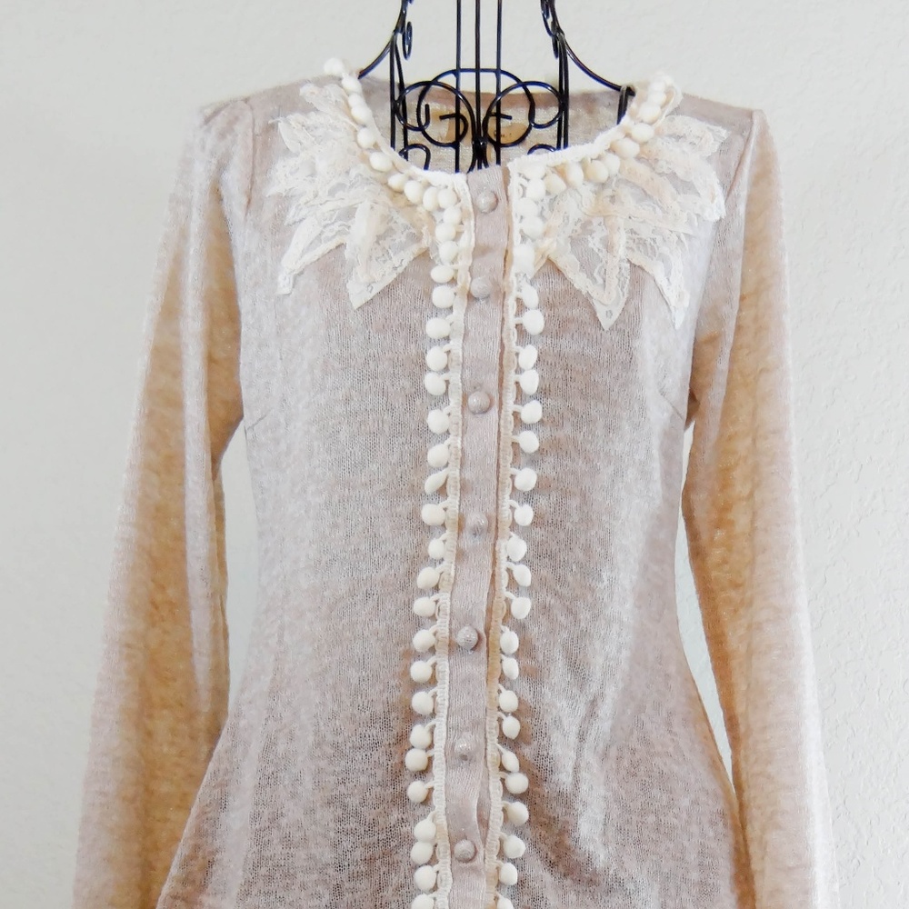 Ryu Cream Sweater